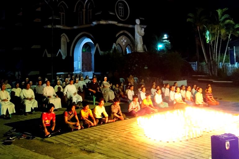 Catholics In Myanmar Pray For Peace As Protests Continue To Rage Rva